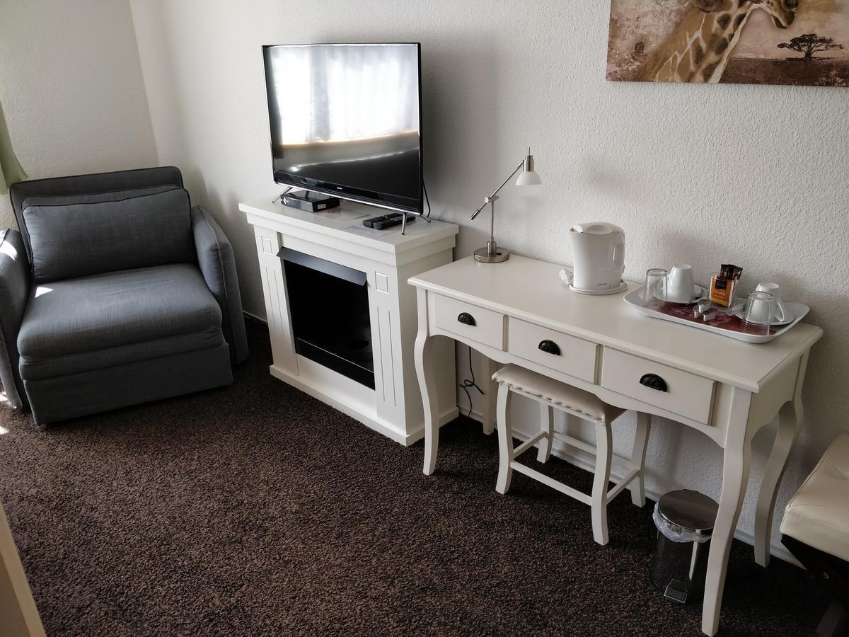 Akzent Hotel Alte Direktionsvilla Kupfermuehle Harrislee Buitenkant foto
